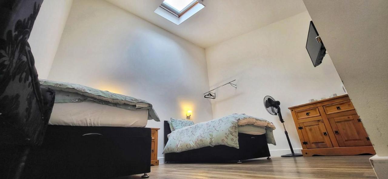 קמברלי Deepcut Lodge Bed & Breakfast Self Service מראה חיצוני תמונה